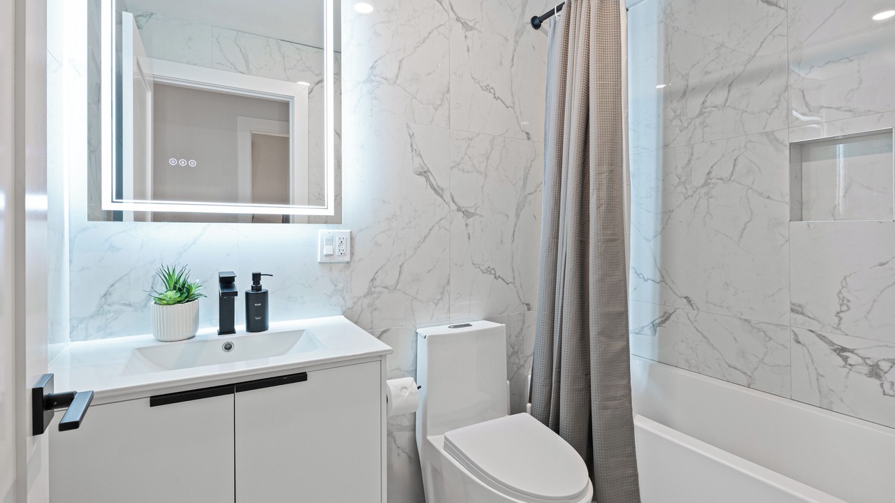 Photo of Bathroom in McGinley Square