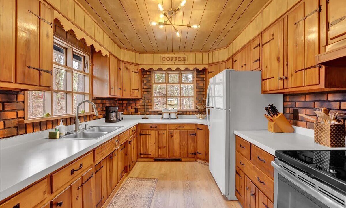 Photo of Kitchen in Pocohanna Cabin Colony