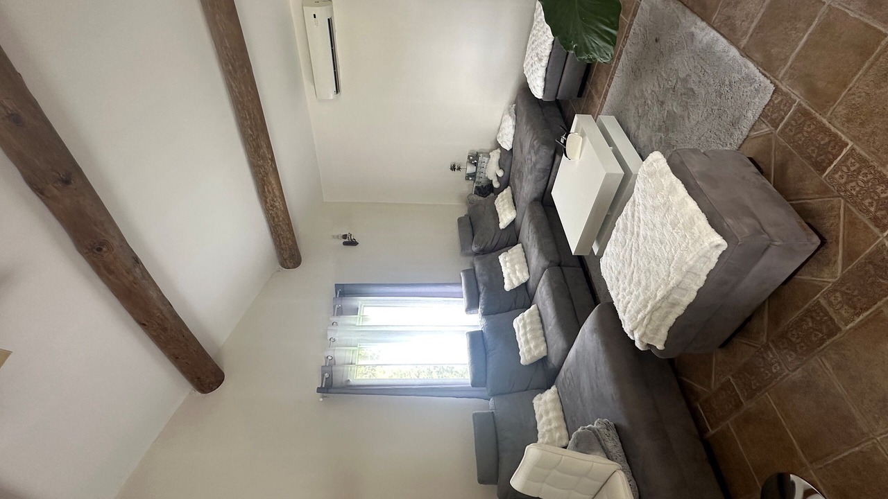 Photo of Livingroom in Mejannes-les-Ales