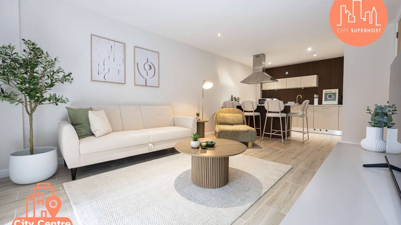 Photo of Others in Cheetham Hill