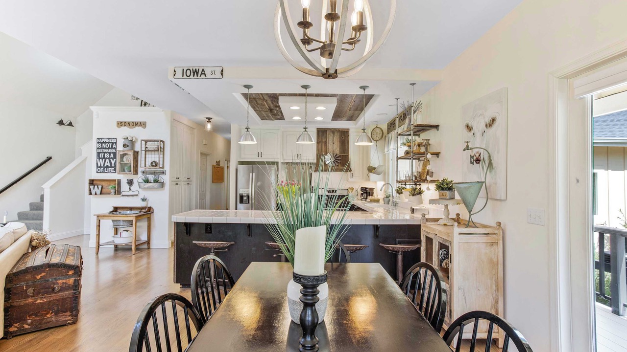 Photo of Others in Kenwood