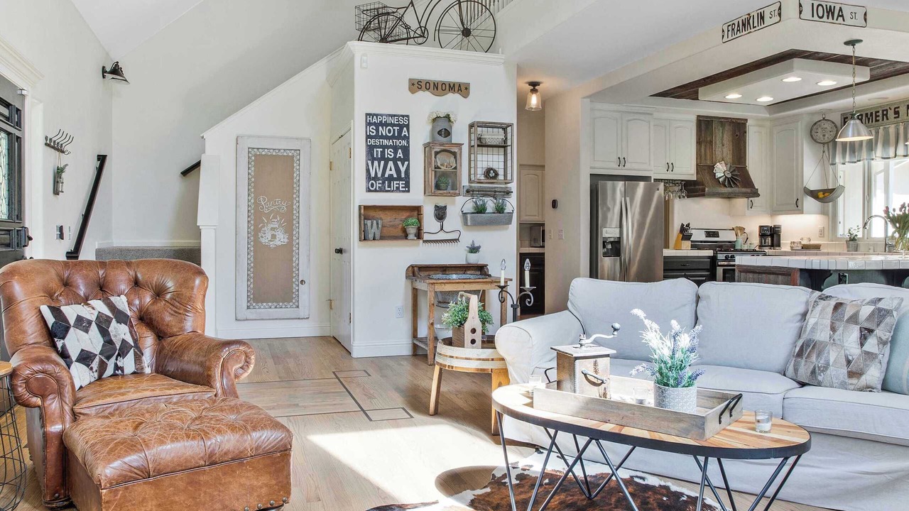 Photo of Livingroom in Kenwood