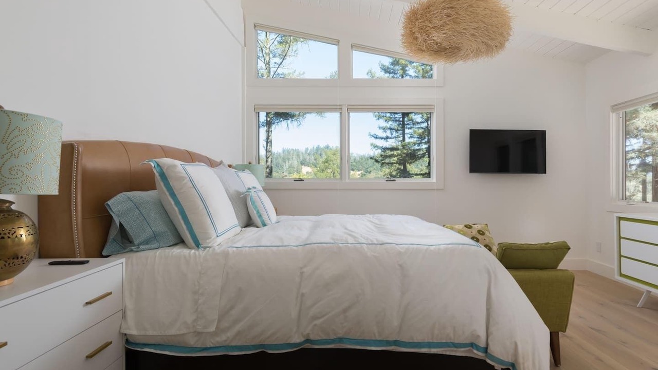 Photo of Bedroom in Calistoga