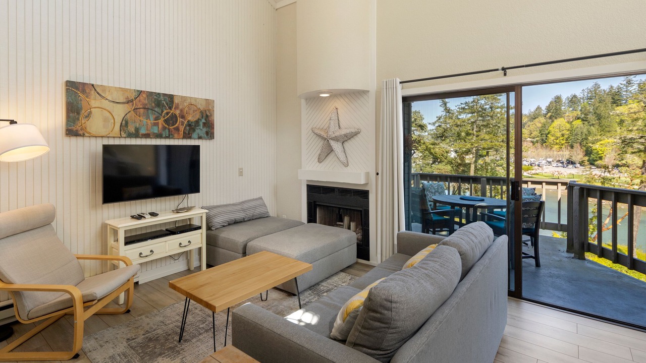Photo of Bedroom in Roche Harbor