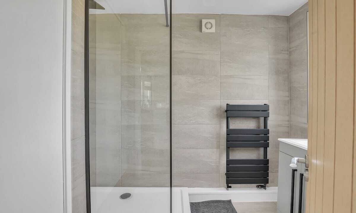 Photo of Bathroom in West Woodburn