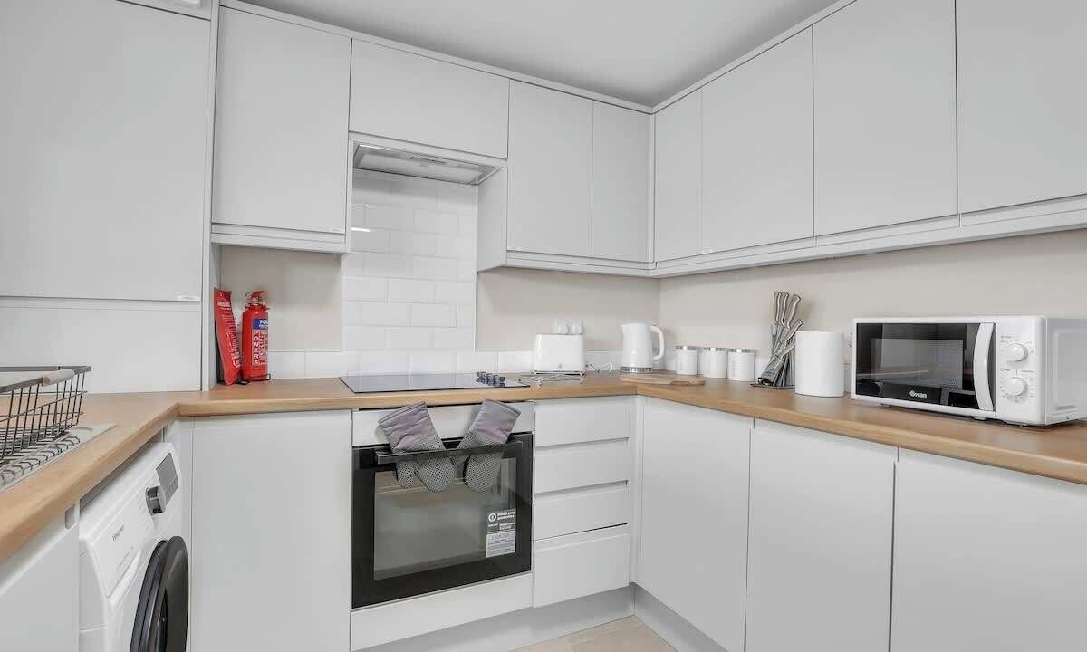 Photo of Kitchen in West Woodburn