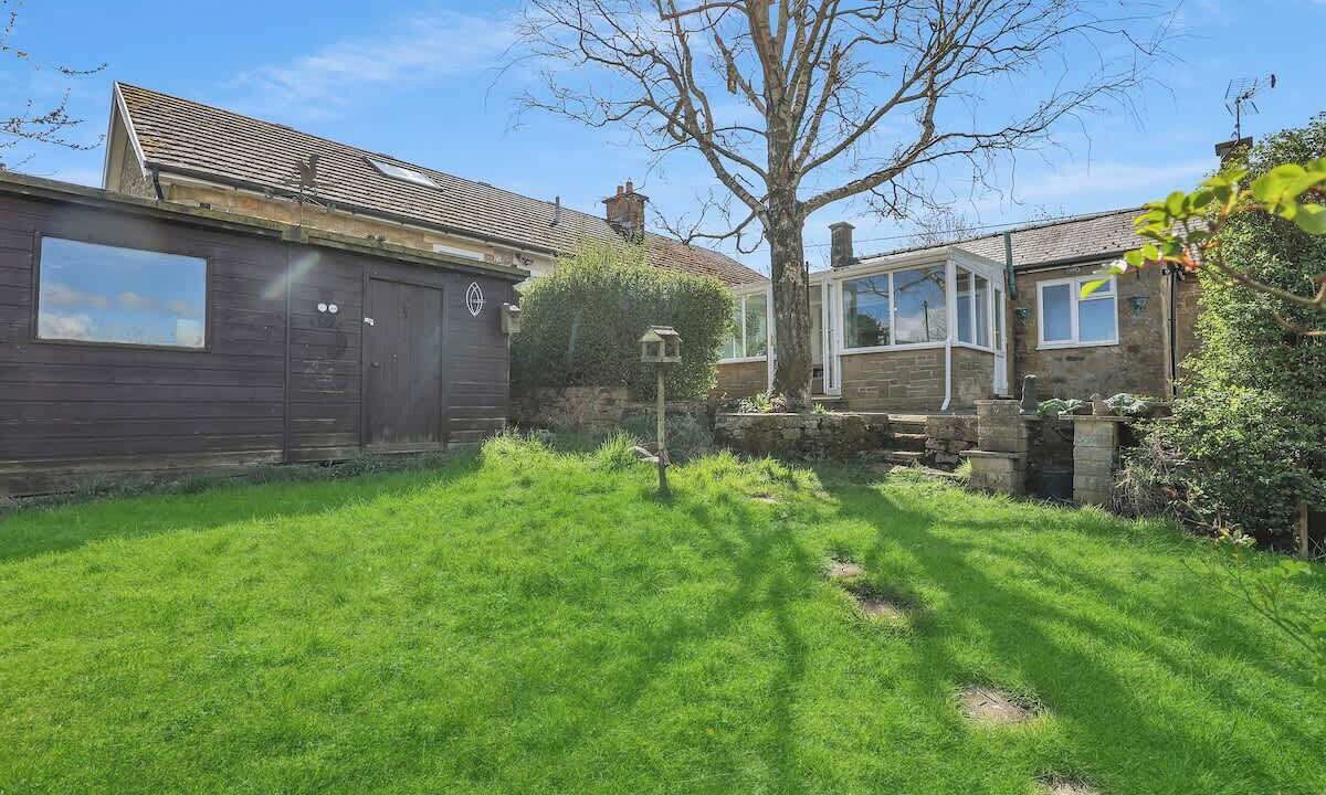 Photo of Outdoor in West Woodburn