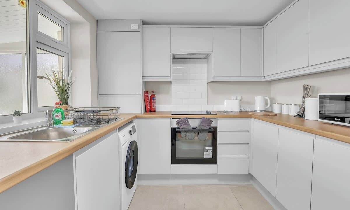 Photo of Kitchen in West Woodburn