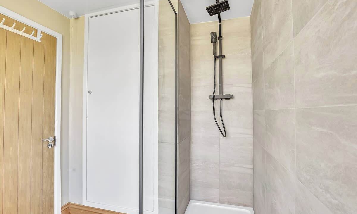 Photo of Bathroom in West Woodburn