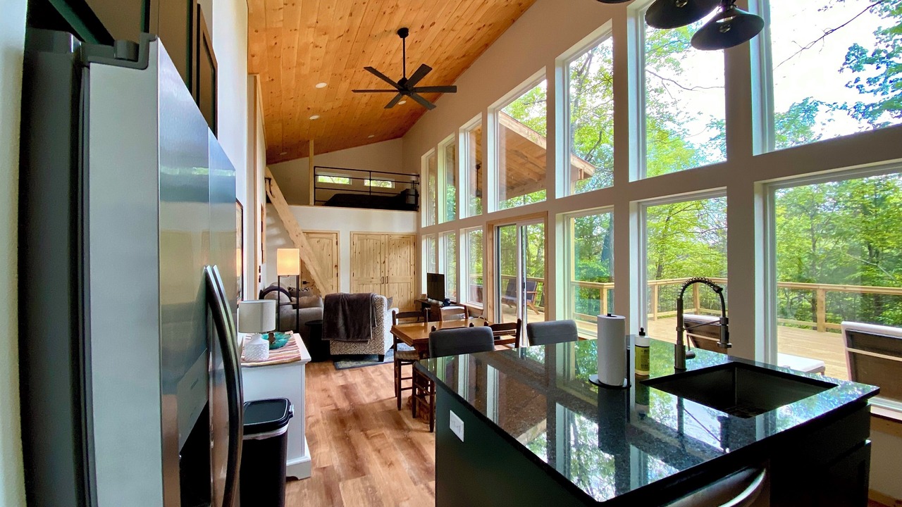 Photo of Livingroom in Harrison
