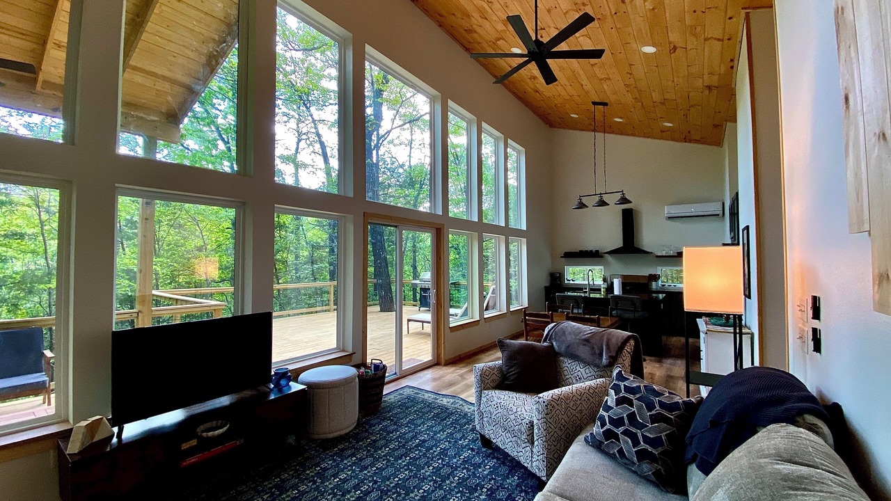 Photo of Livingroom in Harrison