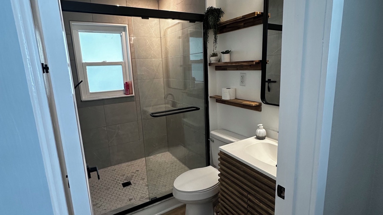 Photo of Bathroom in Port Orange