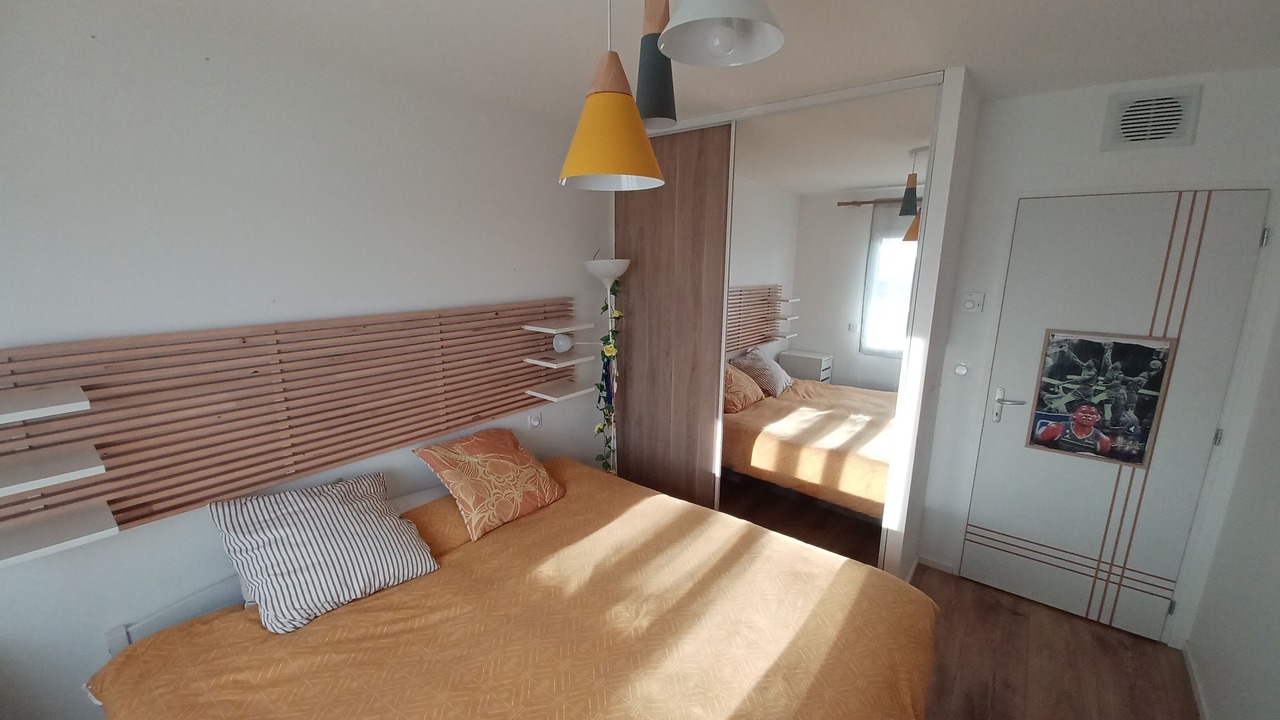 Photo of Bedroom in Lombez