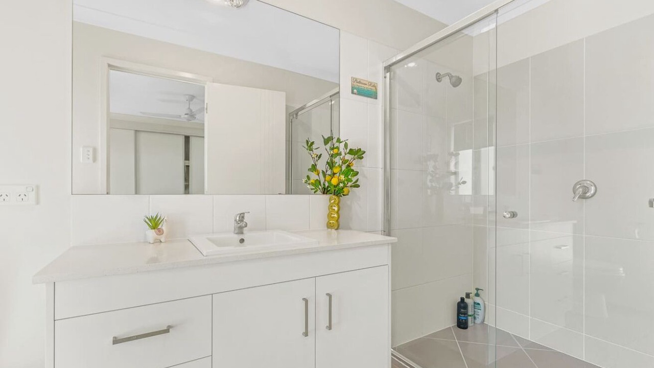 Photo of Bathroom in Pimpama