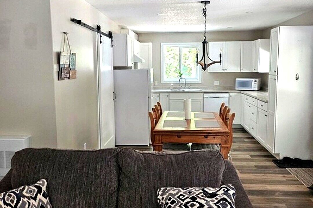 Photo of Livingroom in South Bruce Peninsula