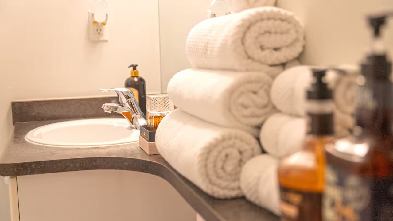 Photo of Bathroom in Bay Cloverhill