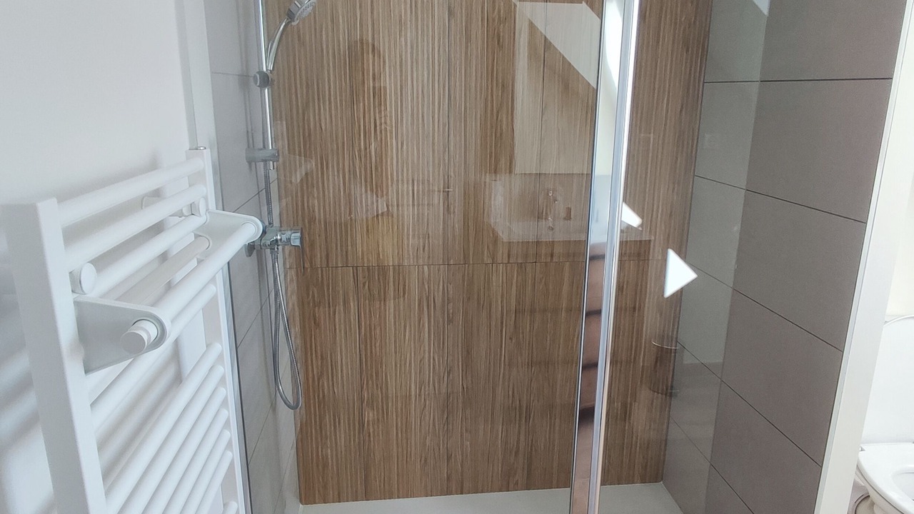 Photo of Bathroom in Rodez