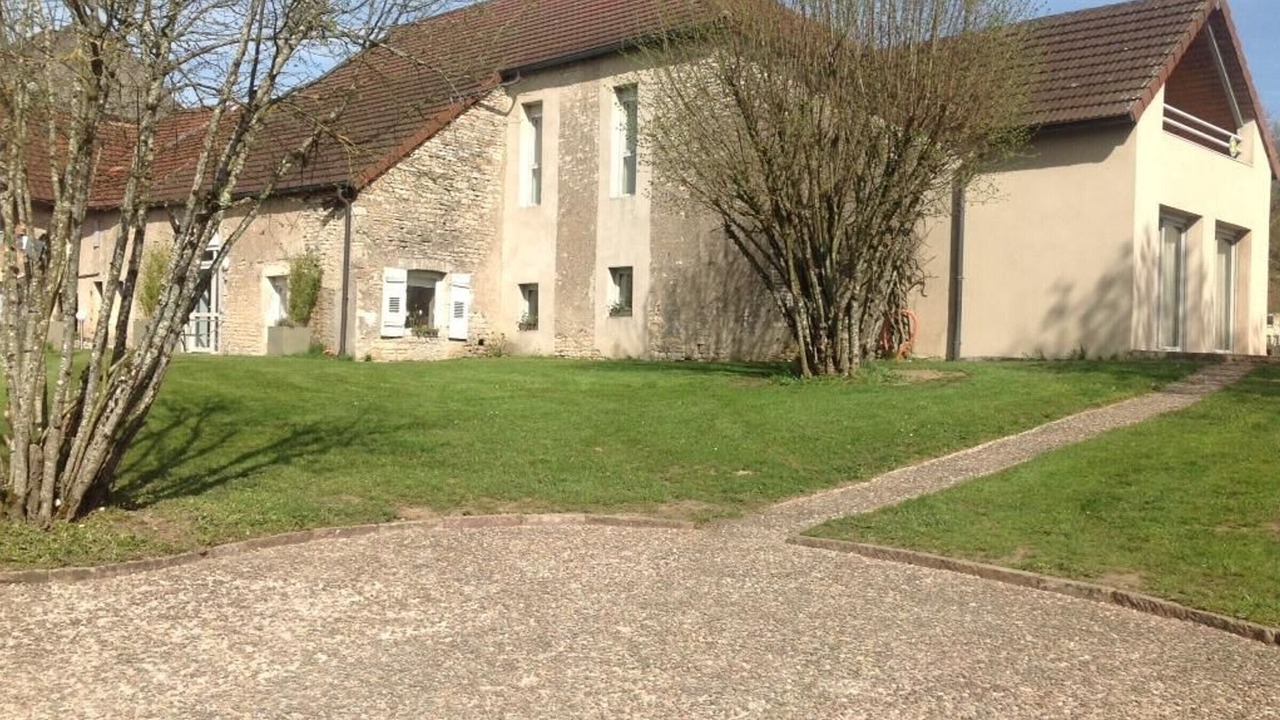 Photo of Outdoor in Port-sur-Saone