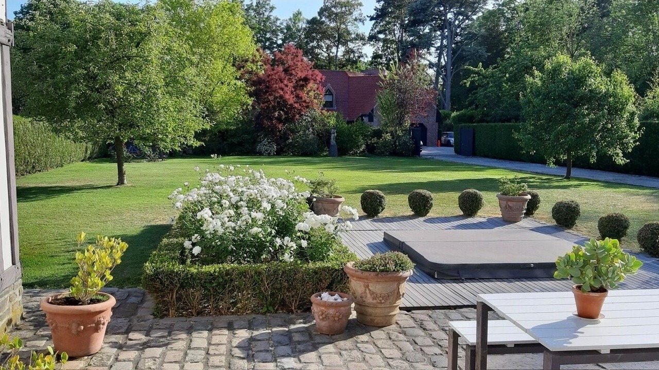 Photo of Outdoor in Croix