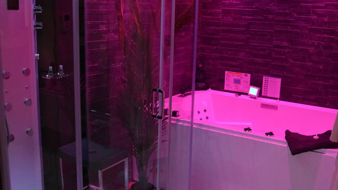 Photo of Bathroom in Chartres