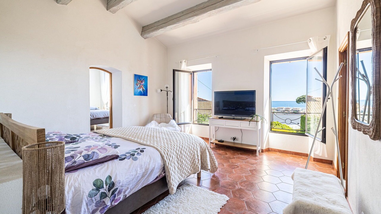 Photo of Others in Golfe Juan