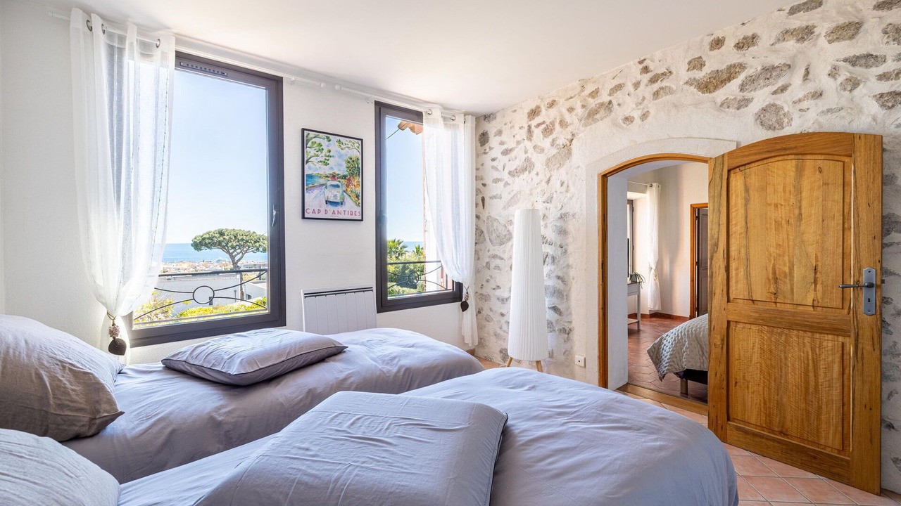 Photo of Others in Golfe Juan