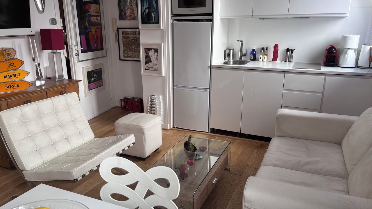 Photo of Livingroom in Arsenal