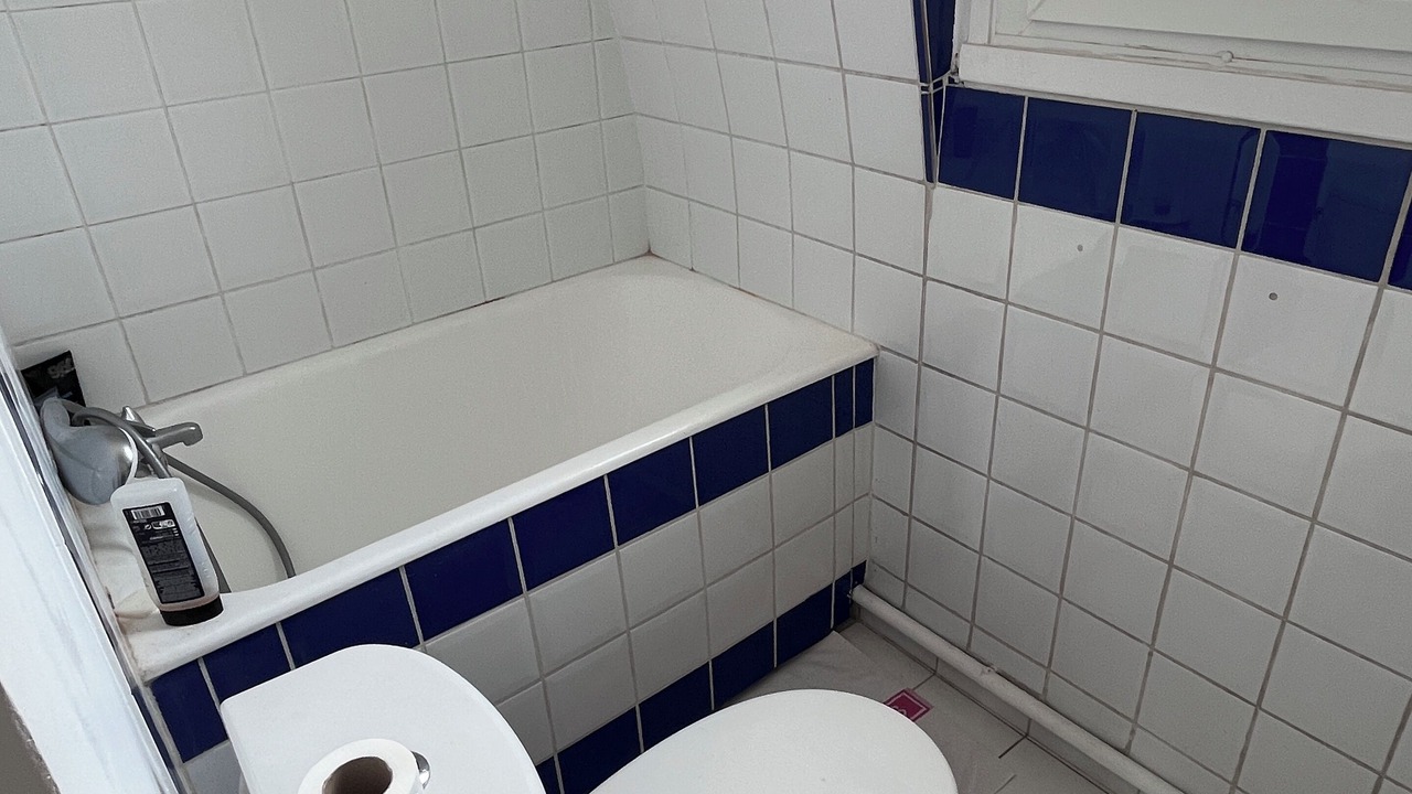 Photo of Bathroom in Arsenal