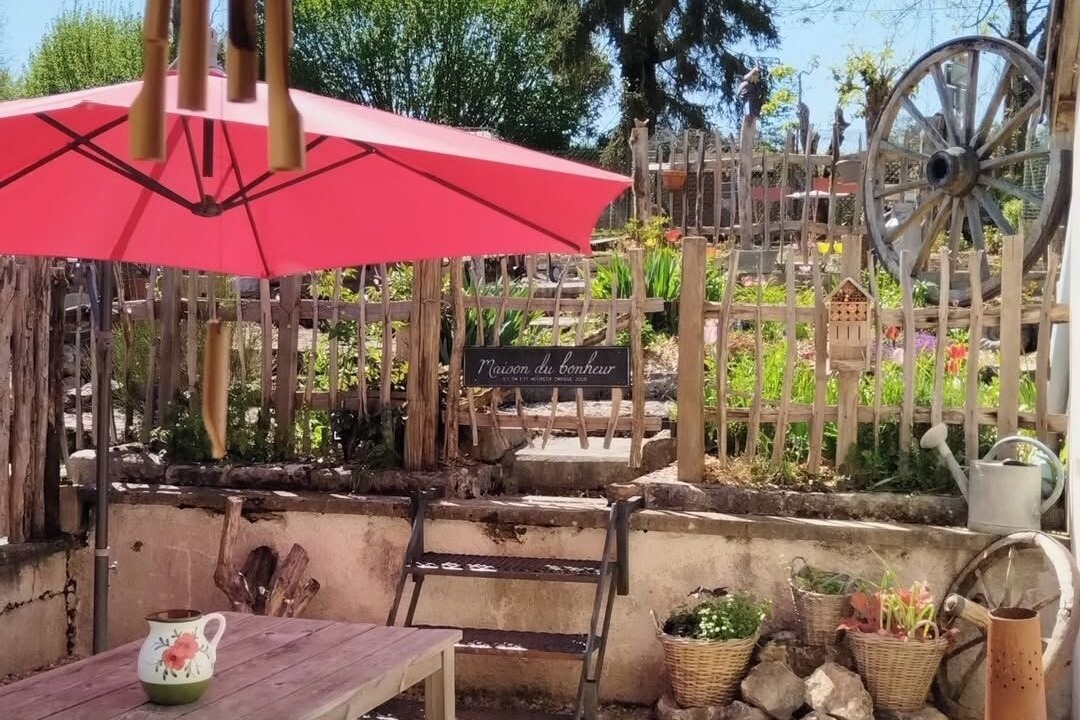 Photo of Outdoor in Cunfin