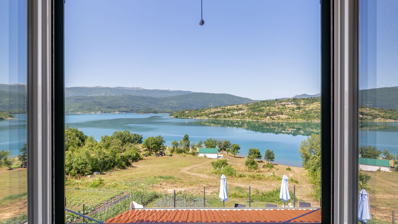 Photo of Others in Garjak