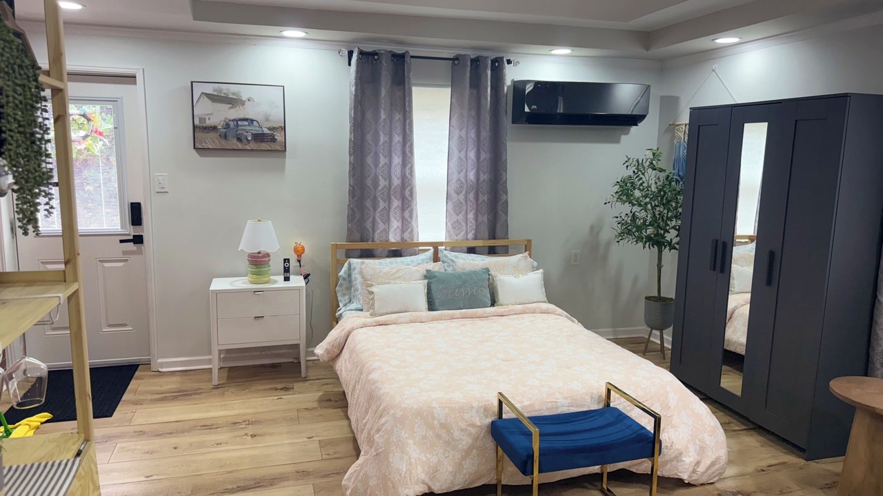 Photo of Bedroom in Fentress