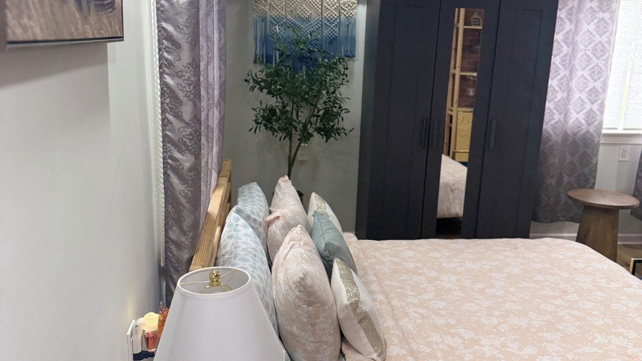 Photo of Bedroom in Fentress