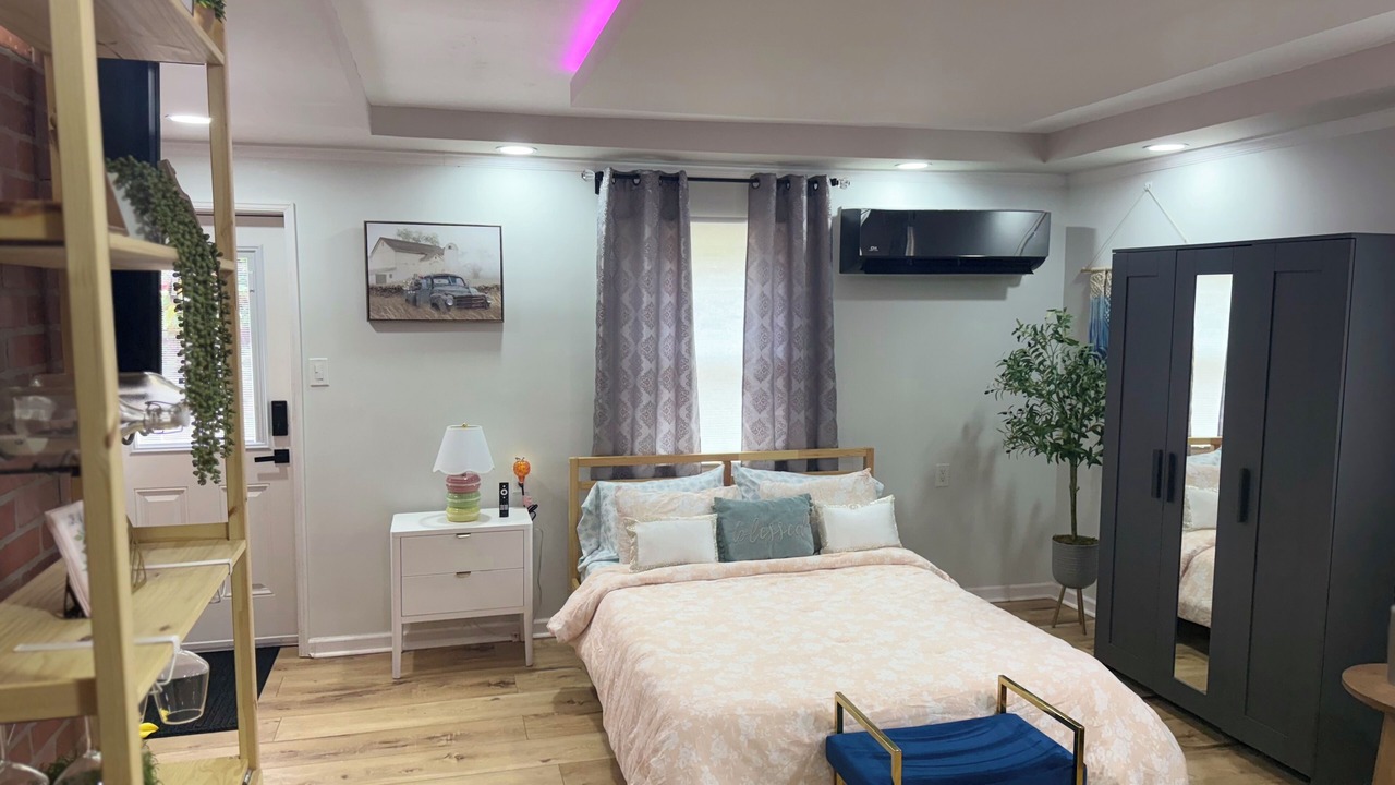 Photo of Bedroom in Fentress