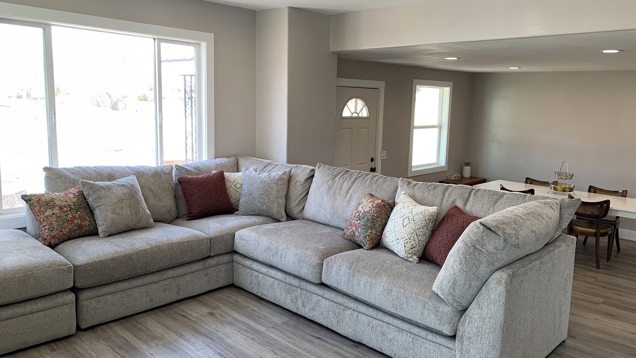 Photo of Livingroom in Monticello