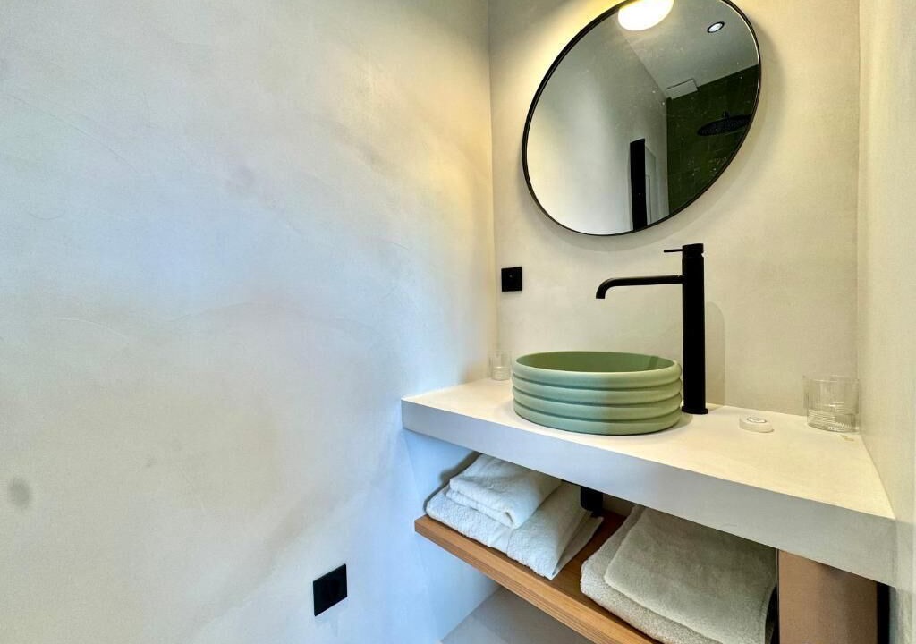 Photo of Bathroom in Gujan-Mestras