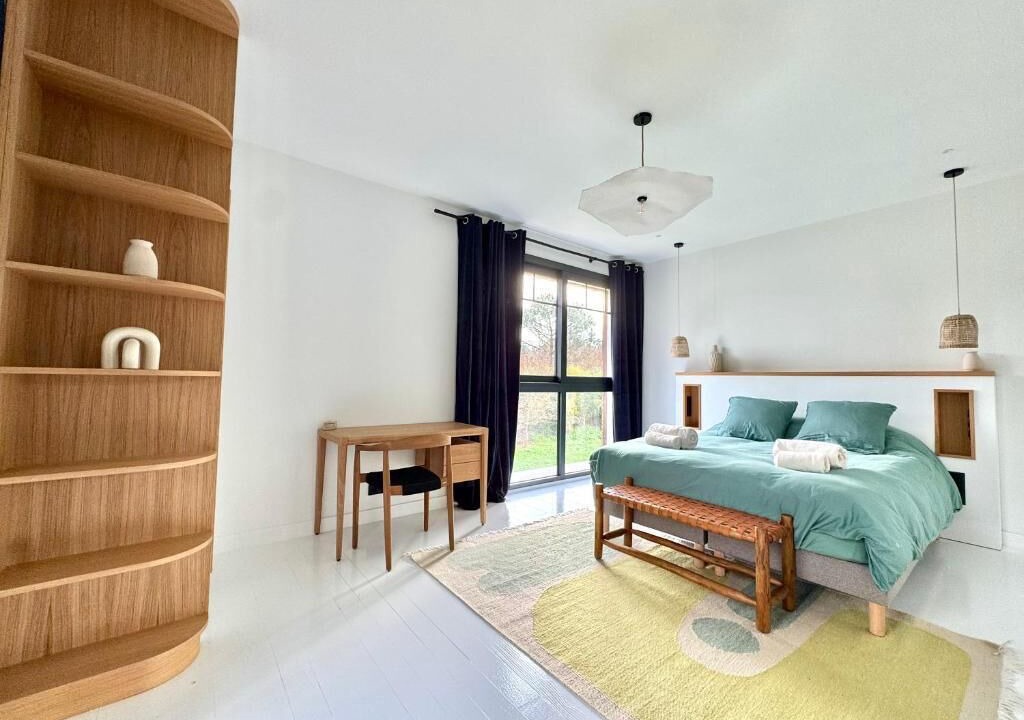 Photo of Bedroom in Gujan-Mestras