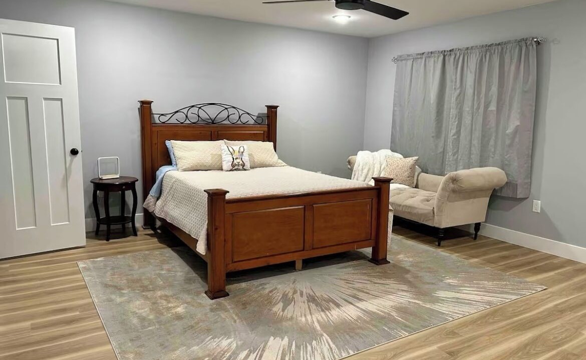 Photo of Bedroom in Eagle River