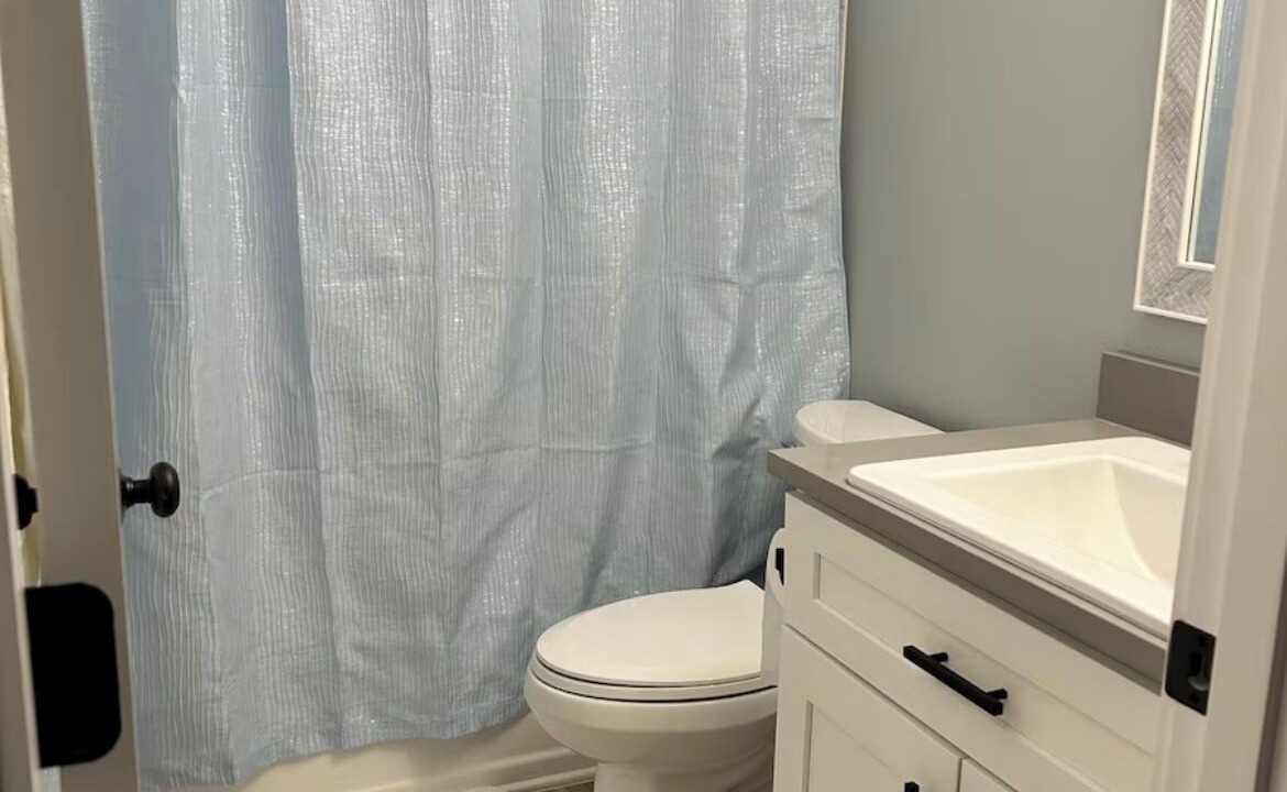 Photo of Bathroom in Eagle River