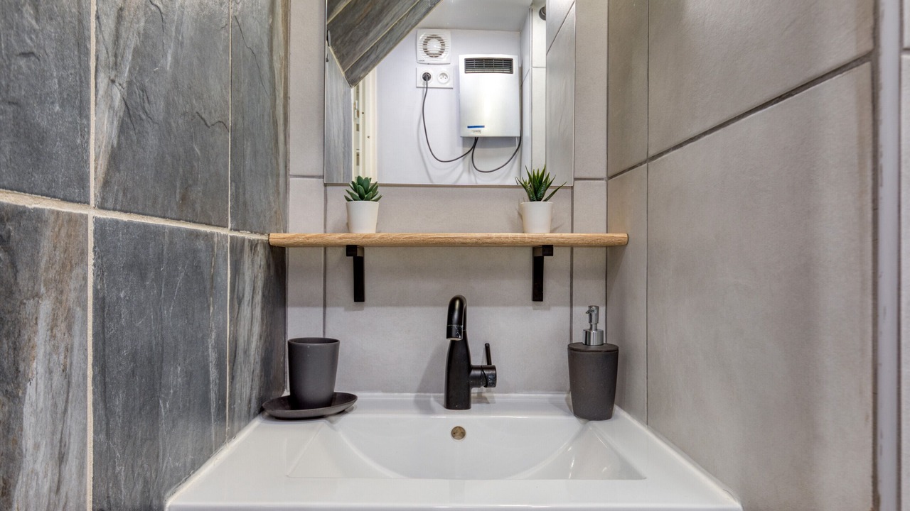 Photo of Bathroom in Frontignan