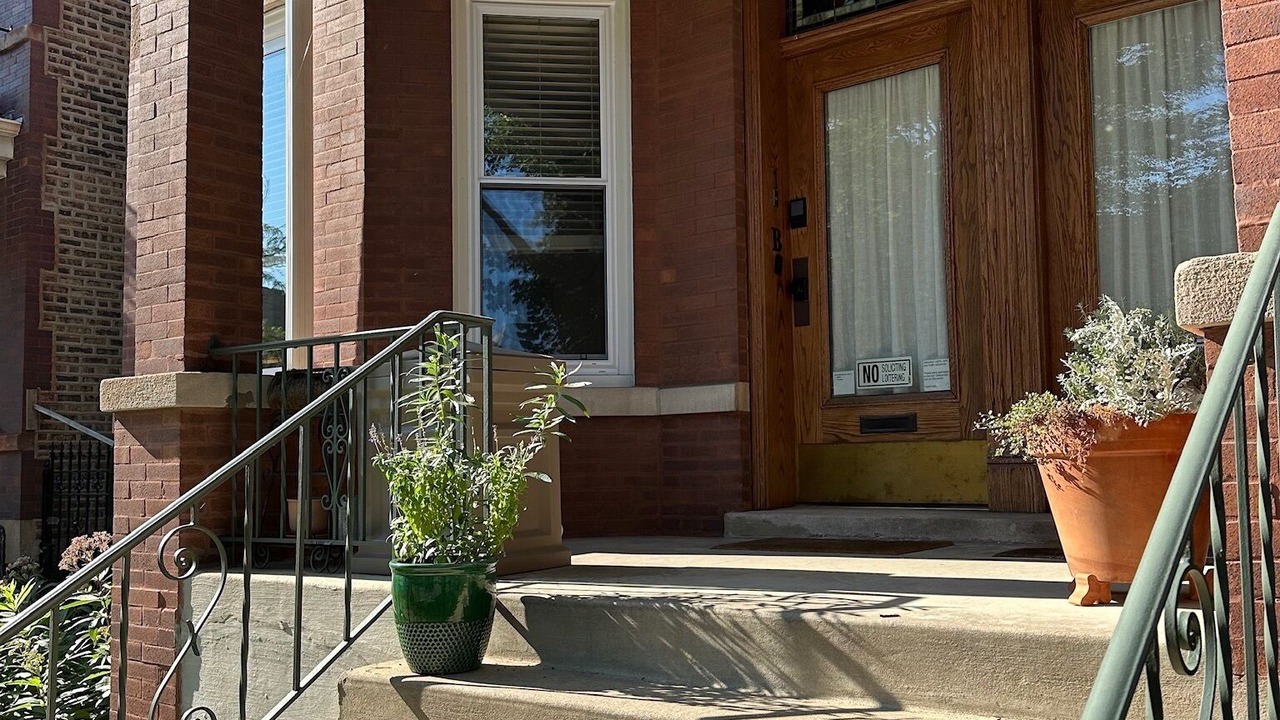 Photo of Outdoor in North Center