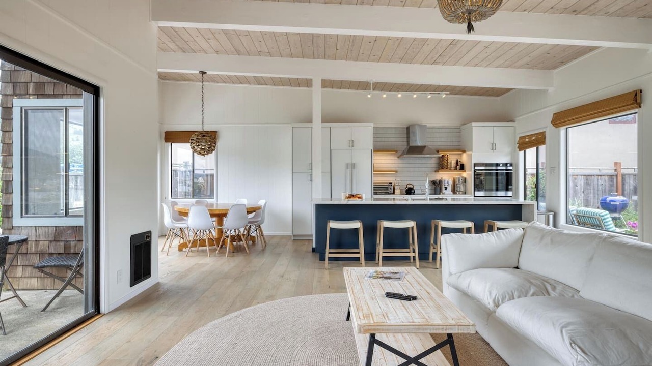 Photo of Livingroom in Stinson Beach