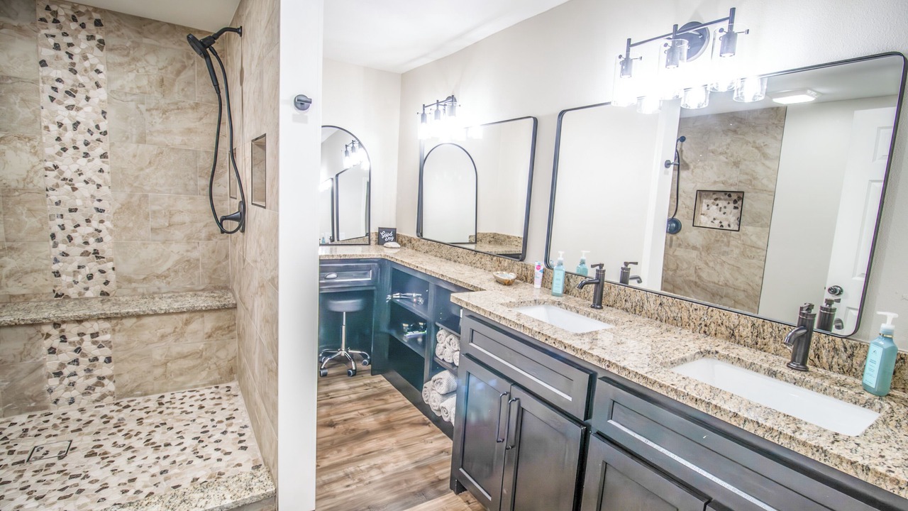 Photo of Bathroom in Avinger