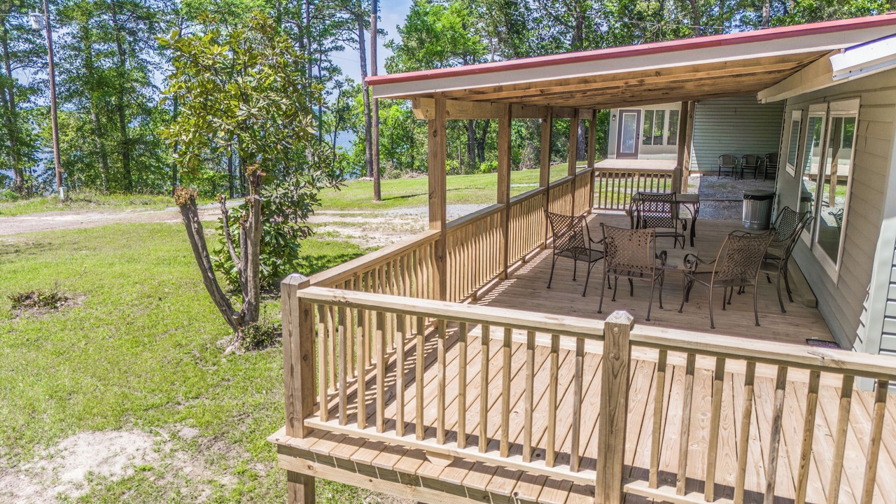 Photo of Outdoor in Avinger