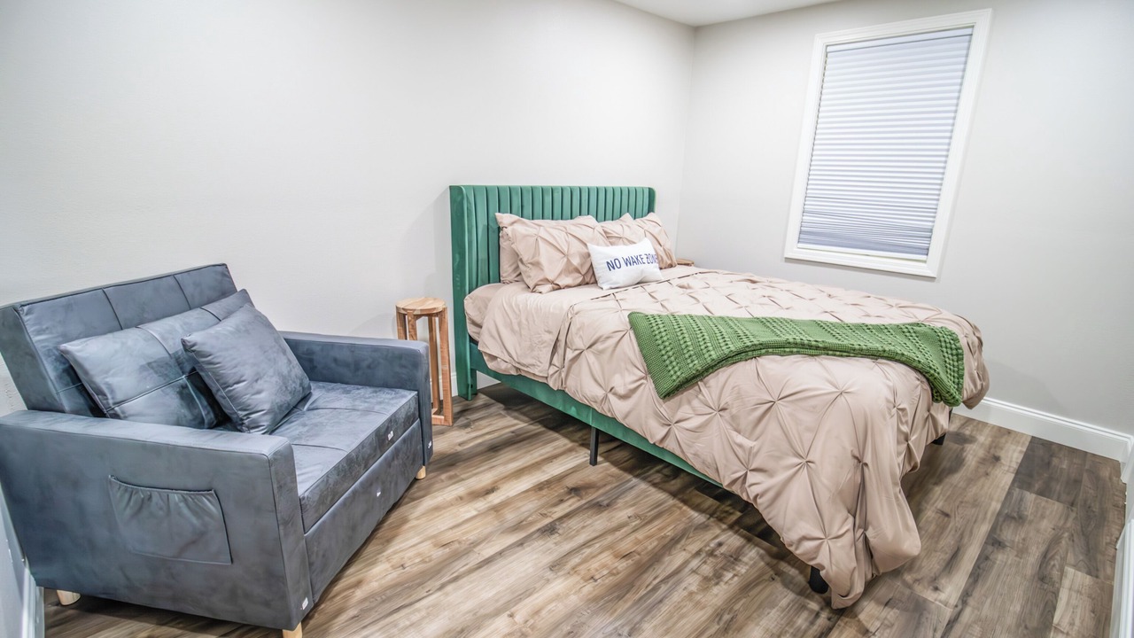 Photo of Bedroom in Avinger