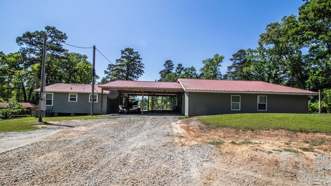 Photo of Outdoor in Avinger
