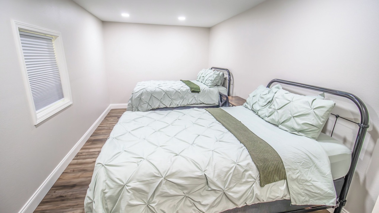 Photo of Bedroom in Avinger