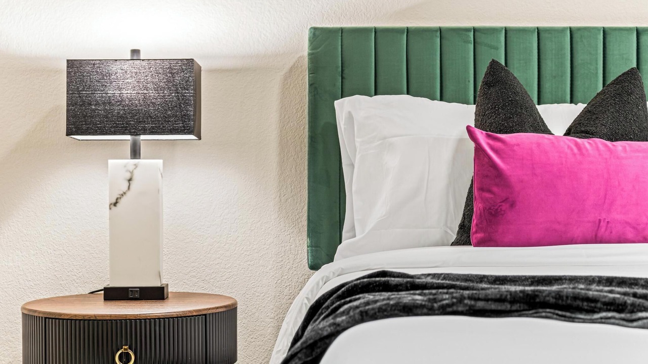 Photo of Bedroom in Warehouse District