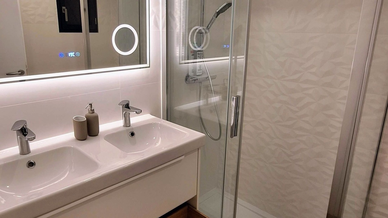 Photo of Bathroom in Aussonne