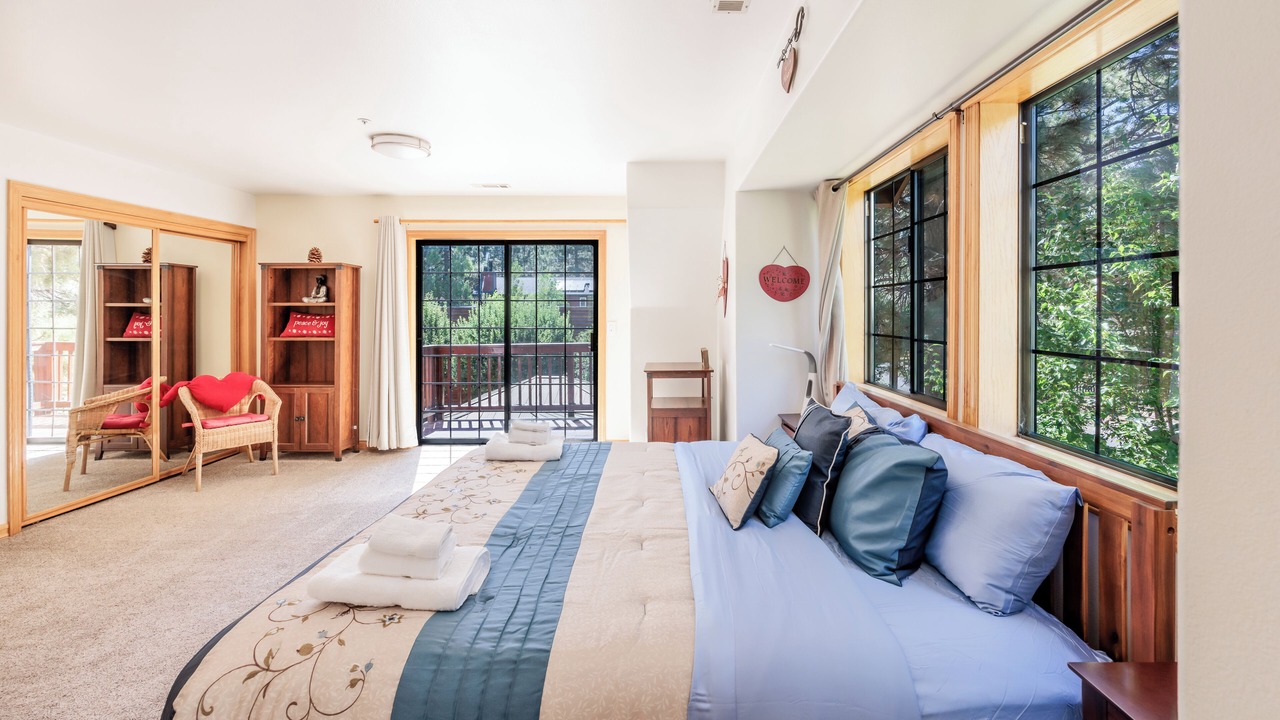 Photo of Bedroom in Big Bear City
