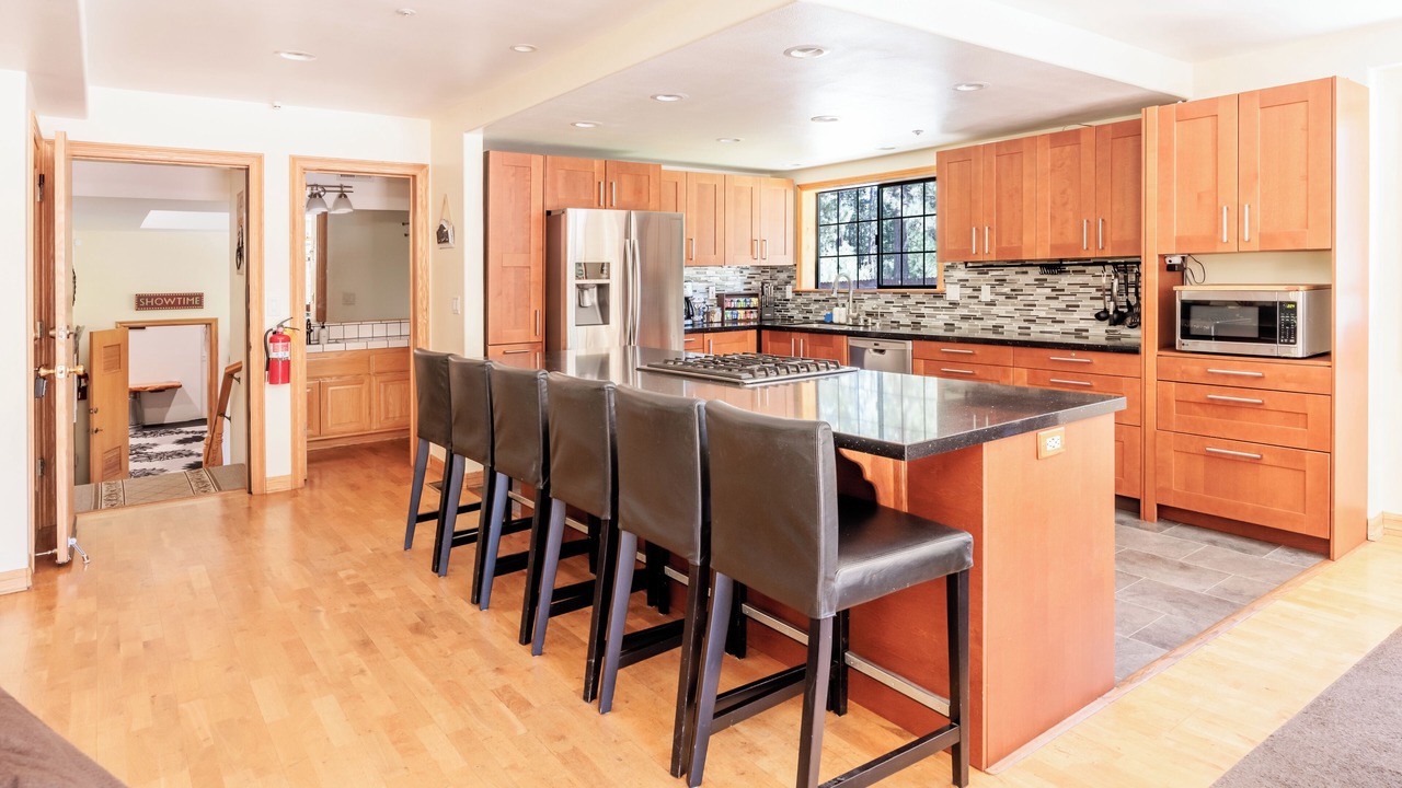 Photo of Kitchen in Big Bear City